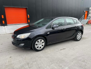 Used Vauxhall Astra 2010 for sale - 77494943: Photo