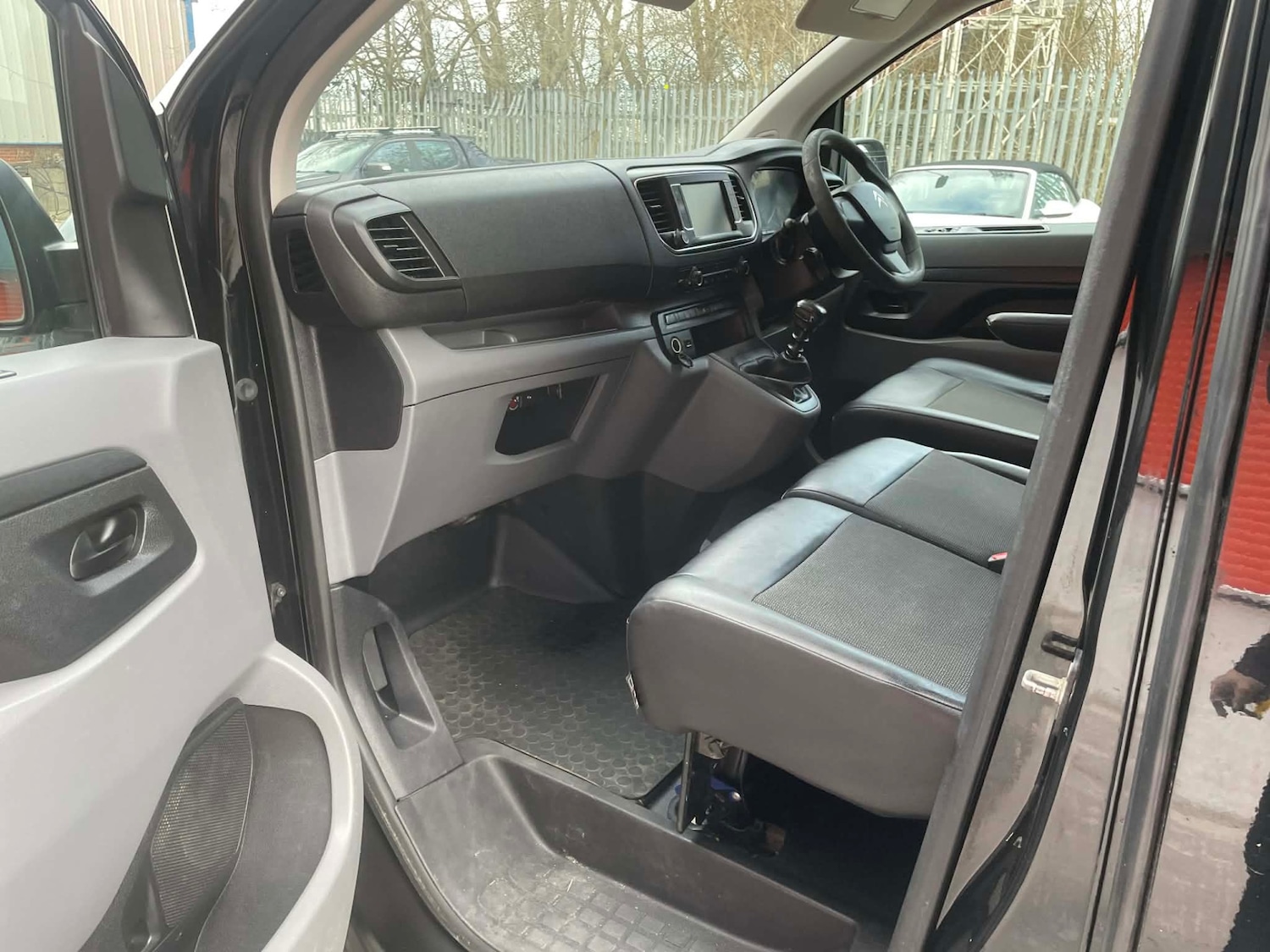 Used Citroen Dispatch 2017 for sale - 77636200: Photo 10