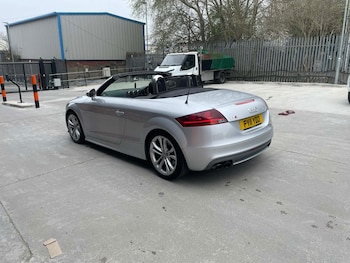 Used Audi TT 2011 for sale - 77980643: Photo