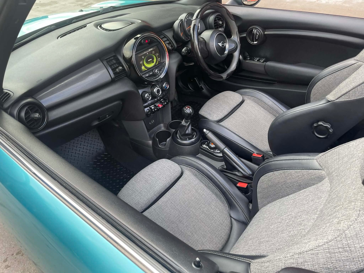 Used MINI Convertible 2016 for sale - 77137378: Photo 15