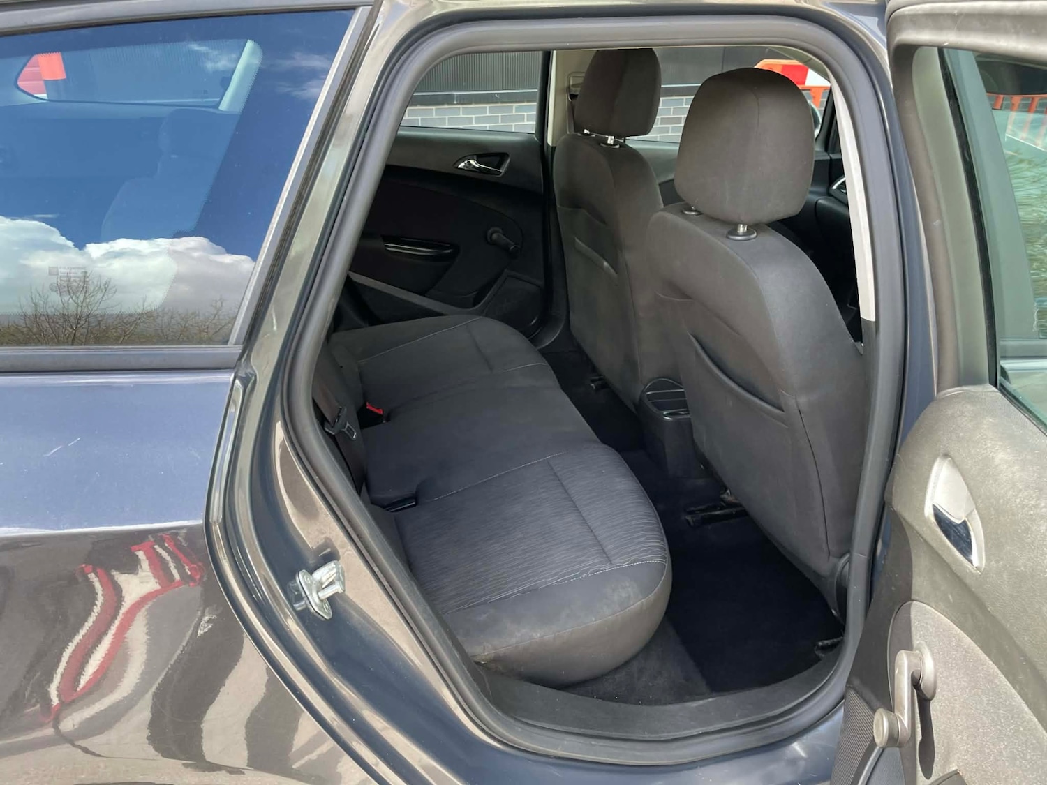 Used Vauxhall Astra 2013 for sale - 77888906: Photo 11