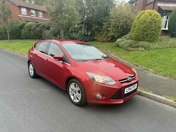 2014 (14) - 1.0 125 EcoBoost Titanium Navigator 5dr