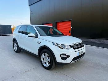 Land Rover Discovery Sport feature image