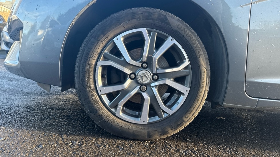 Used Honda Jazz 2017 for sale - 76971390: Photo 17