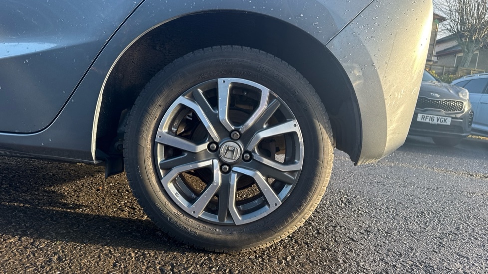 Used Honda Jazz 2017 for sale - 76971390: Photo 18