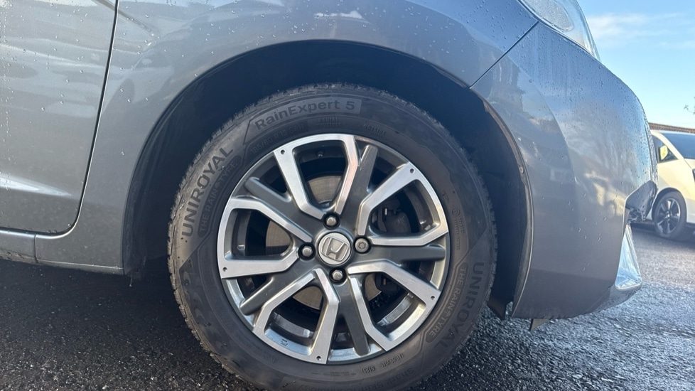 Used Honda Jazz 2017 for sale - 76971390: Photo 20