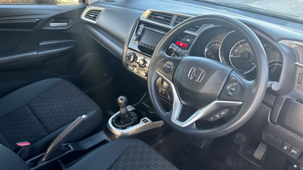 Used Honda Jazz 2017 for sale - 76971390: Photo 9