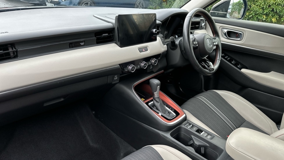 Used Honda HR-V 2024 for sale - 76908076: Photo 2