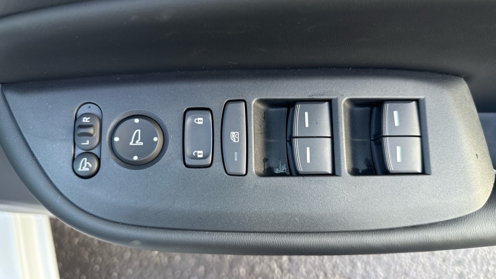 Used Honda Jazz 2025 for sale - 76888768: Photo 32