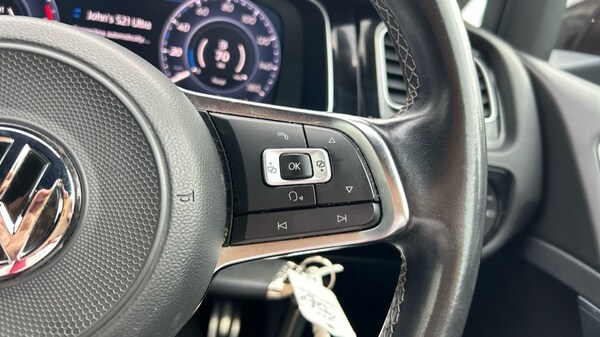 Used Volkswagen Golf 2017 for sale - 76124409: Photo 21