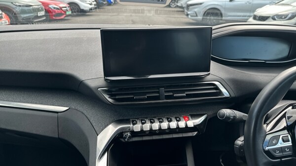 Used Peugeot 5008 2023 for sale - 76130751: Photo 12