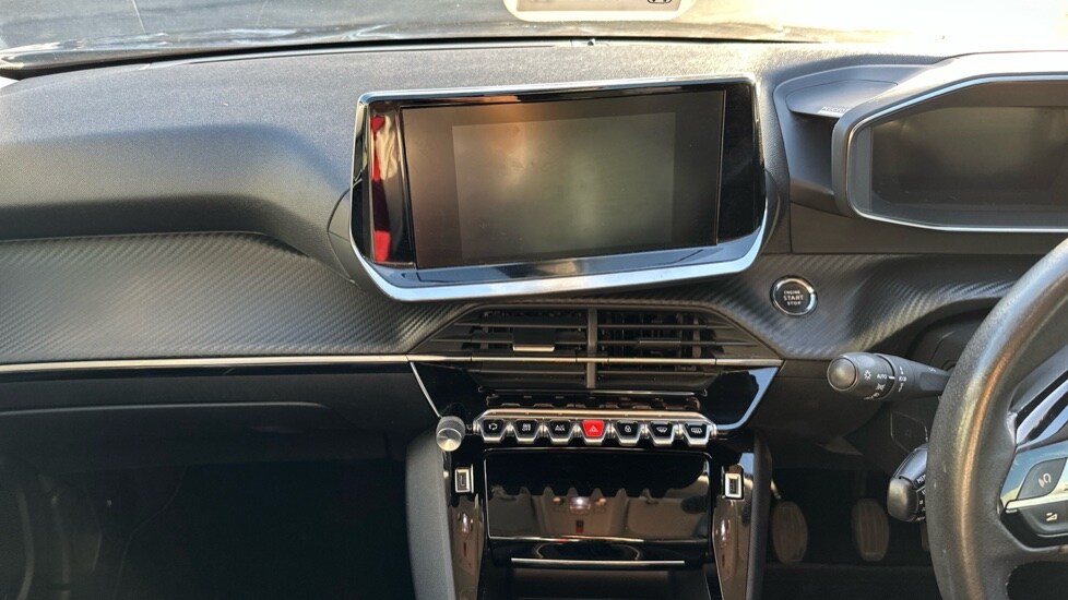 Used Peugeot 2008 2020 for sale - 76661043: Photo 12