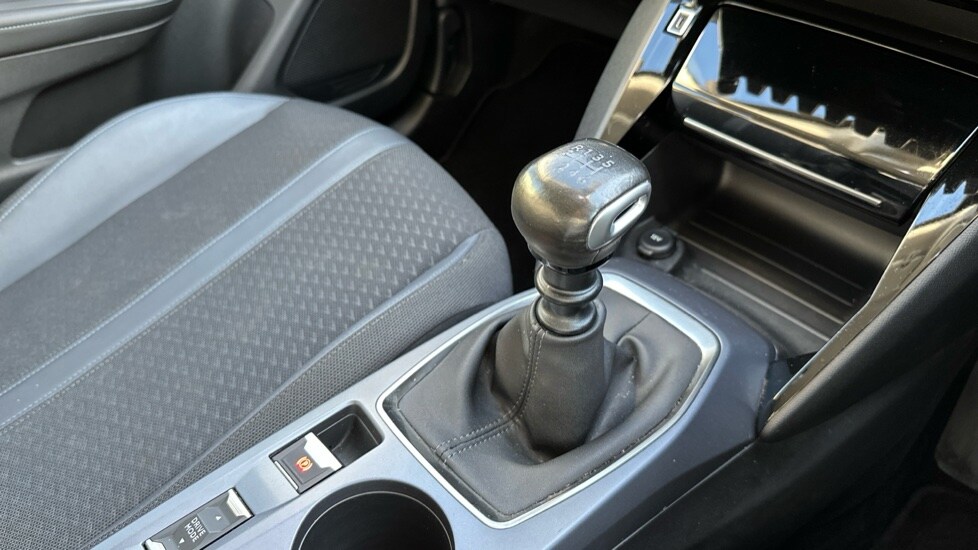 Used Peugeot 2008 2020 for sale - 76661043: Photo 28