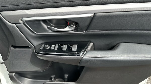 Used Honda CR-V 2021 for sale - 75443330: Photo 29