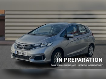 Used Honda Jazz 2018 for sale - 76203835: Photo 3