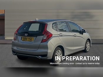 Used Honda Jazz 2018 for sale - 76203835: Photo 4
