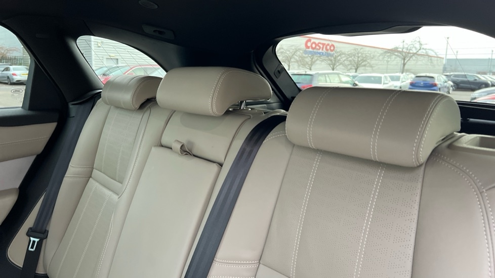 Used Land Rover Range Rover Velar 2021 for sale - 76907966: Photo 14