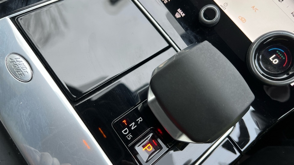 Used Land Rover Range Rover Velar 2021 for sale - 76907966: Photo 29