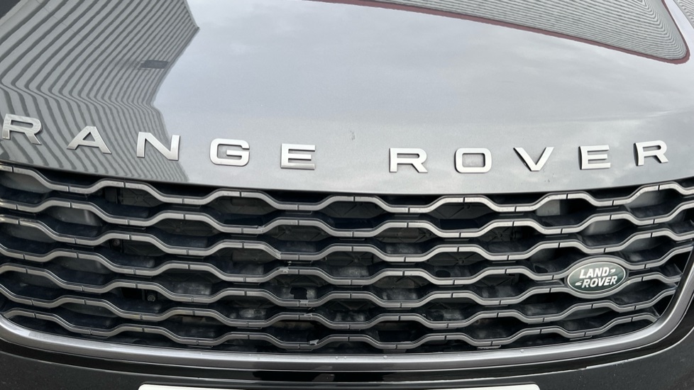 Used Land Rover Range Rover Velar 2021 for sale - 76907966: Photo 40