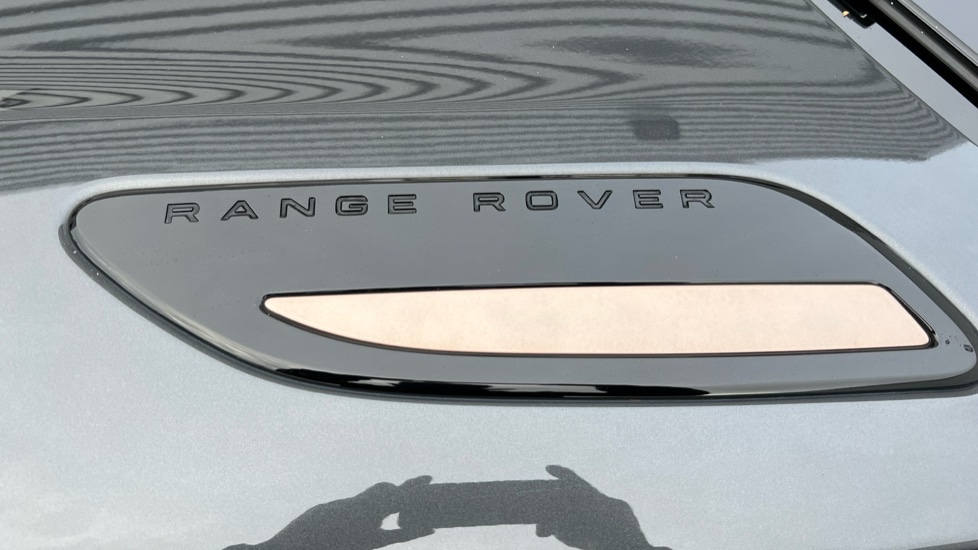 Used Land Rover Range Rover Velar 2021 for sale - 76907966: Photo 41