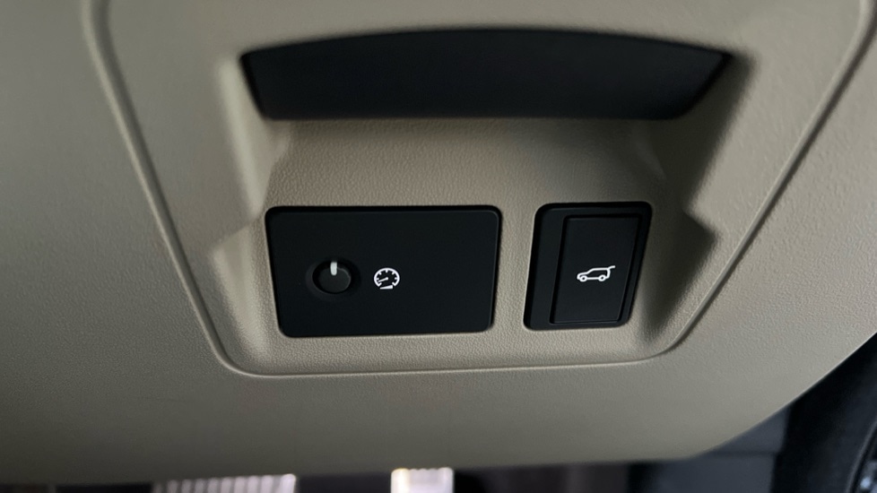 Used Land Rover Range Rover Velar 2021 for sale - 76907966: Photo 50