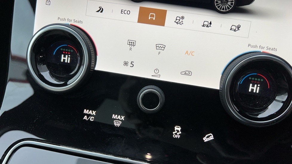 Used Land Rover Range Rover Velar 2021 for sale - 76907966: Photo 56