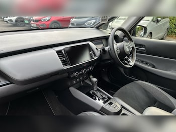 Used Honda Jazz 2025 for sale - 76140356: Photo 2