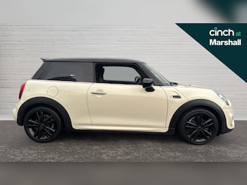 Used MINI Hatch 2021 for sale - 76493993: Photo