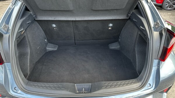 Used Toyota C-HR 2020 for sale - 75443195: Photo 15