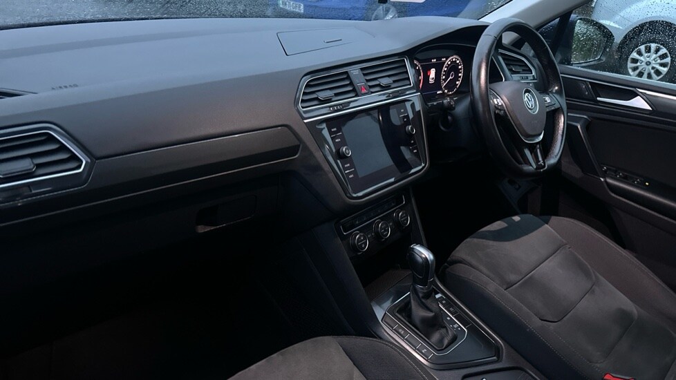 Used Volkswagen Tiguan 2018 for sale - 77021878: Photo 10