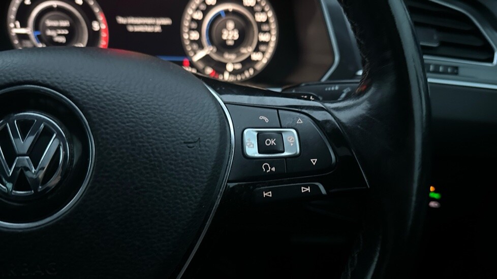 Used Volkswagen Tiguan 2018 for sale - 77021878: Photo 23