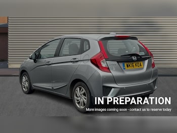 Used Honda Jazz 2016 for sale - 76233957: Photo 2