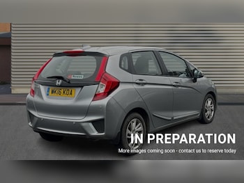Used Honda Jazz 2016 for sale - 76233957: Photo 4
