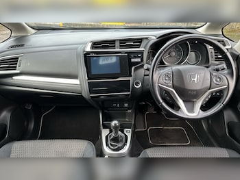 Used Honda Jazz 2020 for sale - 77018336: Photo