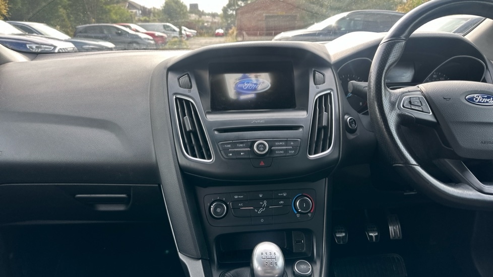 Used Ford Focus 2018 for sale - 76079455: Photo 12