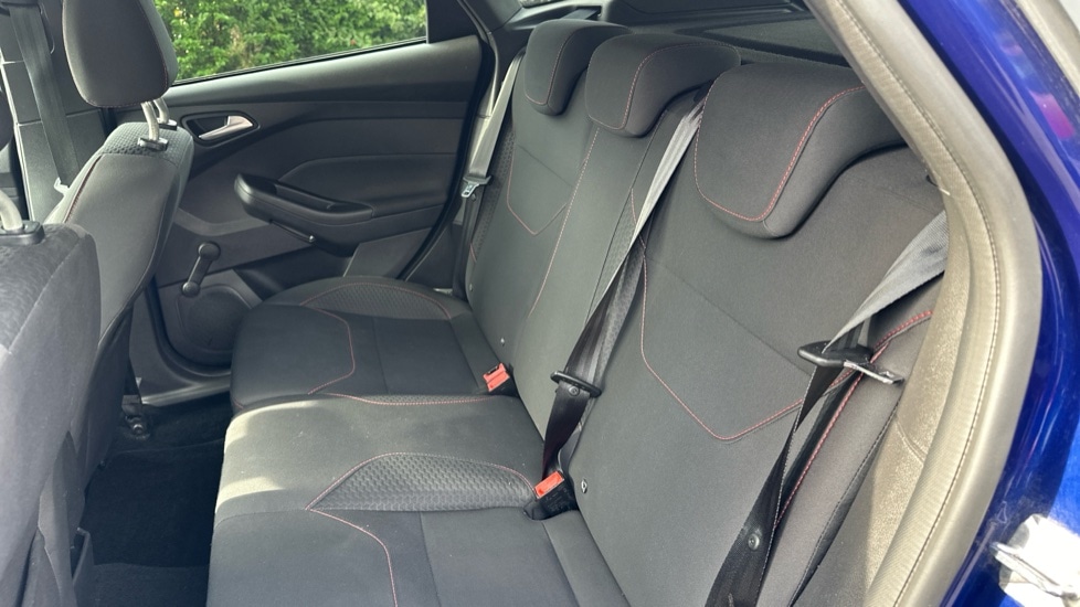 Used Ford Focus 2018 for sale - 76079455: Photo 14