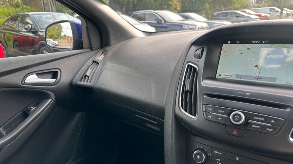 Used Ford Focus 2018 for sale - 76079455: Photo 24