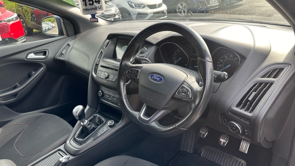 Used Ford Focus 2018 for sale - 76079455: Photo 9