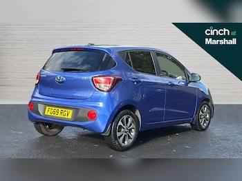 Used Hyundai i10 2019 for sale - 76384465: Photo