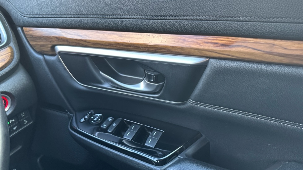 Used Honda CR-V 2019 for sale - 76459061: Photo 28