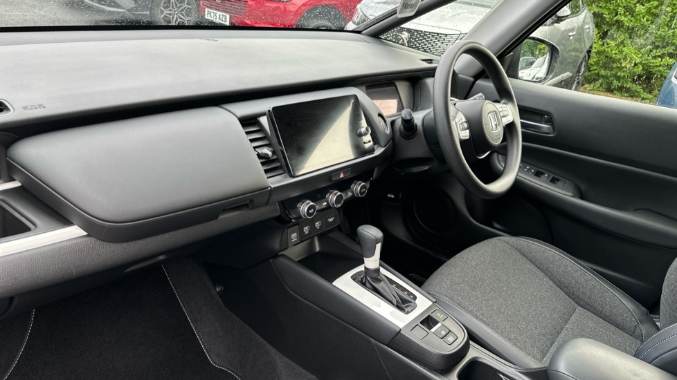 Used Honda Jazz 2023 for sale - 76466465: Photo 2