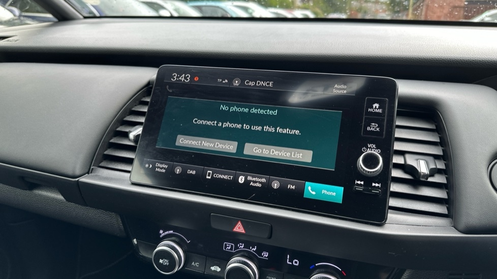 Used Honda Jazz 2023 for sale - 76466465: Photo 29