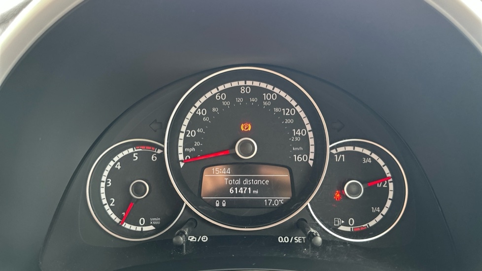 Used Volkswagen Beetle 2014 for sale - 76098009: Photo 13