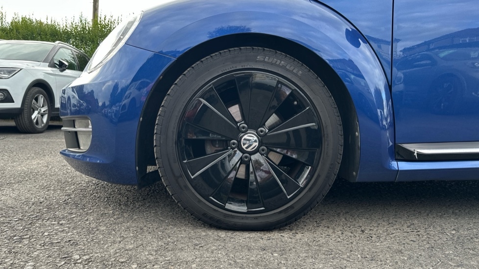 Used Volkswagen Beetle 2014 for sale - 76098009: Photo 17