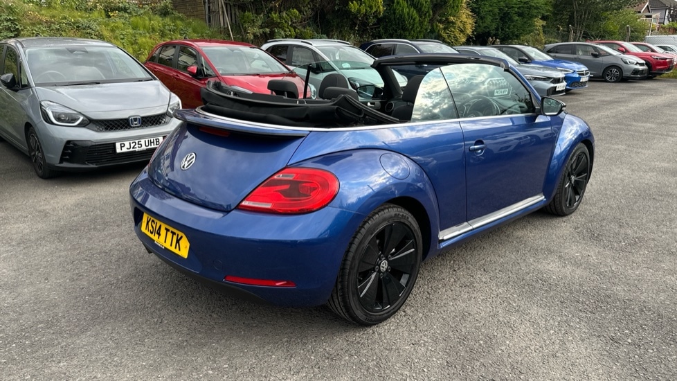 Used Volkswagen Beetle 2014 for sale - 76098009: Photo 36