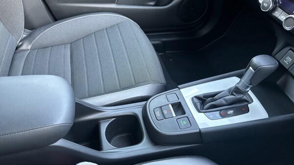 Used Honda Jazz 2024 for sale - 75443312: Photo 24