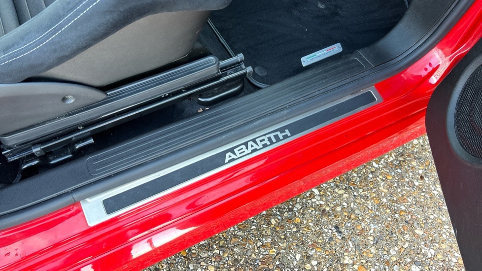 Used Abarth 595 2018 for sale - 76696521: Photo 37