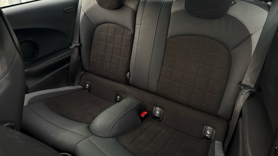 Used MINI Hatch 2021 for sale - 76780378: Photo 14