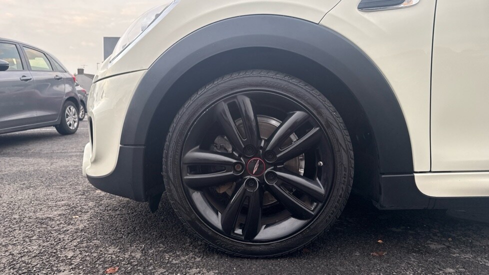 Used MINI Hatch 2021 for sale - 76780378: Photo 17