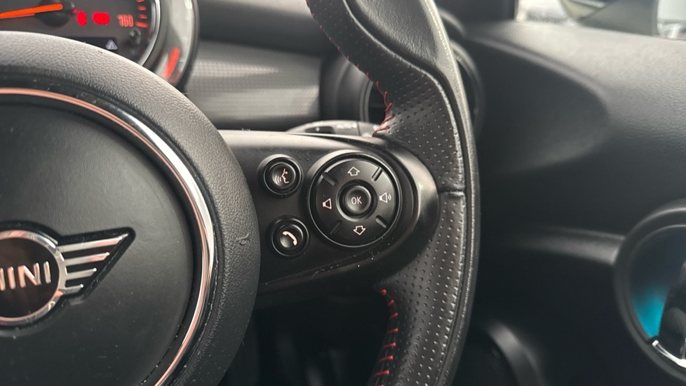 Used MINI Hatch 2021 for sale - 76780378: Photo 21